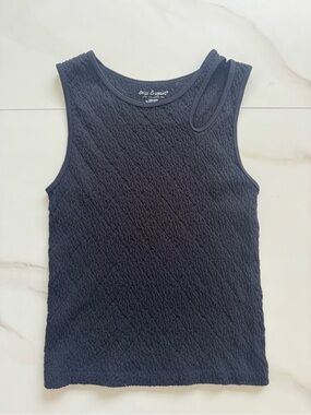 Textured Black Tank Top by
